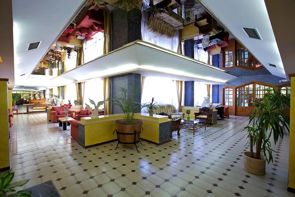 Seramar Apartamentos Sunna Park Пагуэра 0*,